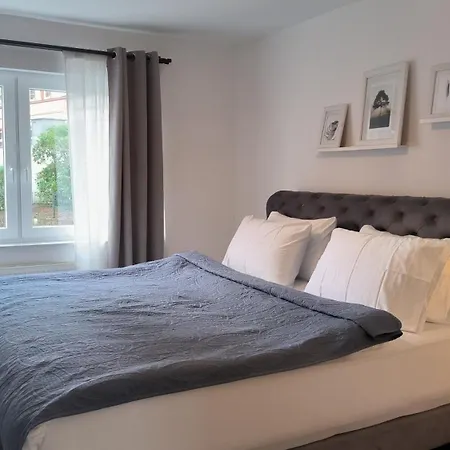 公寓 Modern 1br W King Size, Only 5 Min To Rab