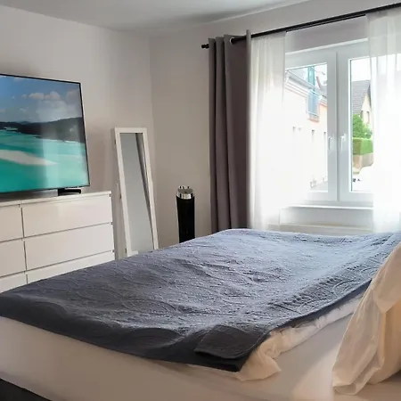 Modern 1br W King Size, Only 5 Min To Rab * 拉姆斯泰因-米森巴赫