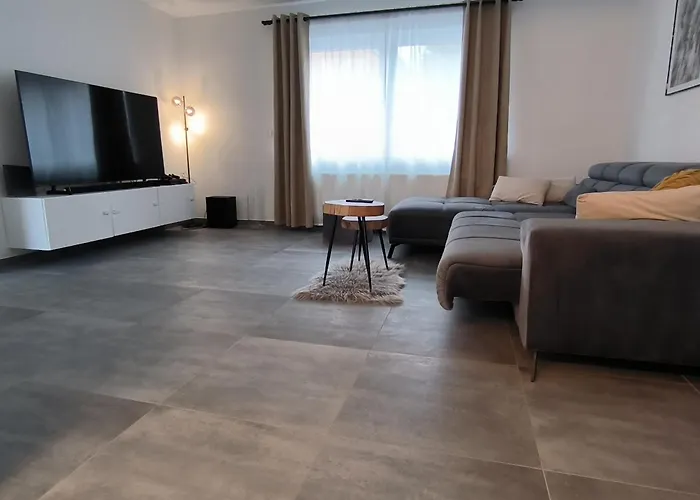 Modern 1br W King Size, Only 5 Min To Rab * 拉姆斯泰因-米森巴赫