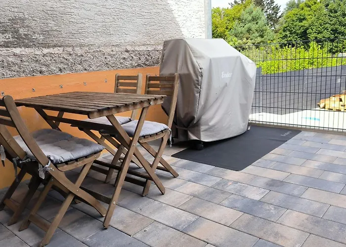 Modern 1br W King Size, Only 5 Min To Rab 公寓