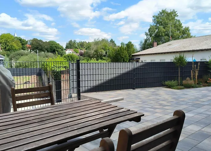 Modern 1br W King Size, Only 5 Min To Rab Apartment *