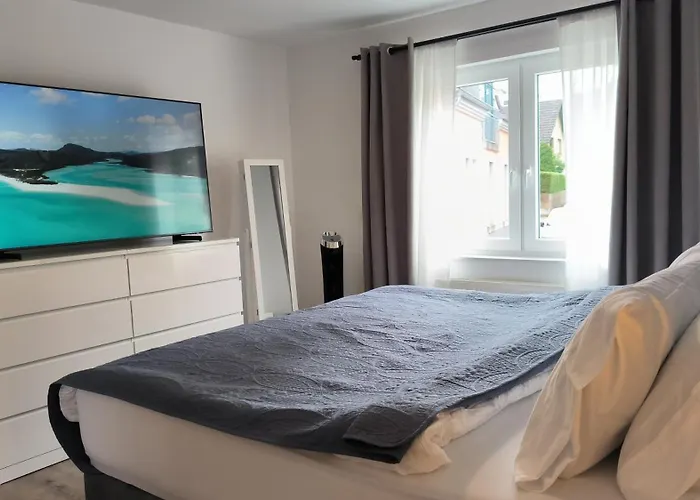 Modern 1br W King Size, Only 5 Min To Rab * Ramstein-Miesenbach