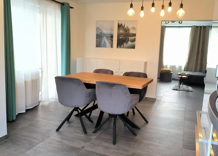 Apartment Modern 1br W King Size, Only 5 Min To Rab Ramstein-Miesenbach